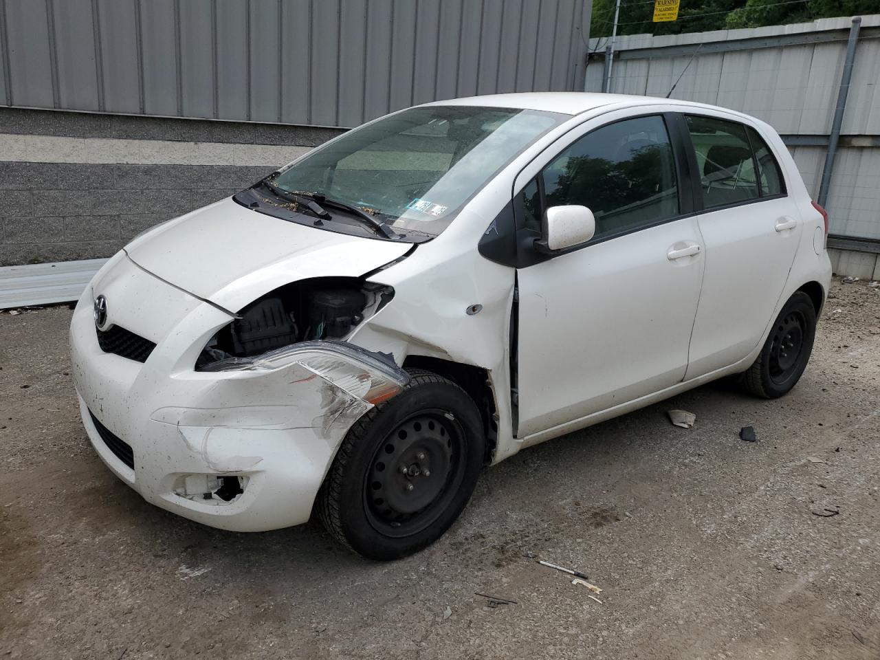 JTDKT4K37A5316451 2010 Toyota Yaris