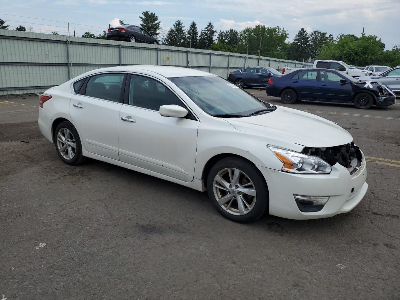 2013 Nissan Altima 2.5 vin: 1N4AL3AP7DC282768