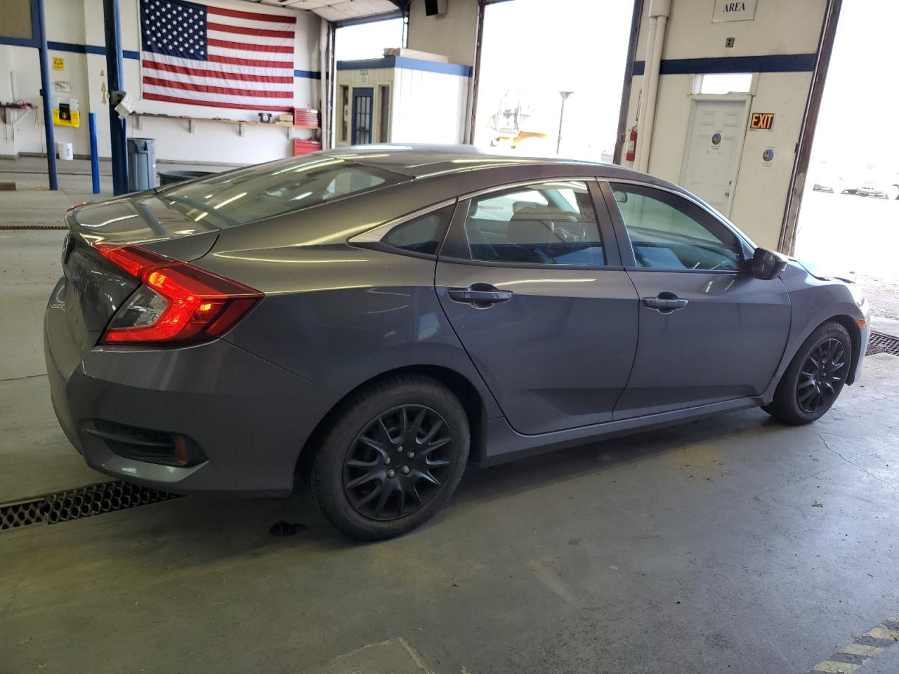 19XFC2F50HE214442 2017 Honda Civic Lx