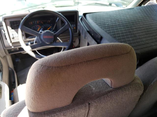 1994 Chevrolet Gmt-400 K1500 VIN: 1GCEK19K2RE303372 Lot: 57296884