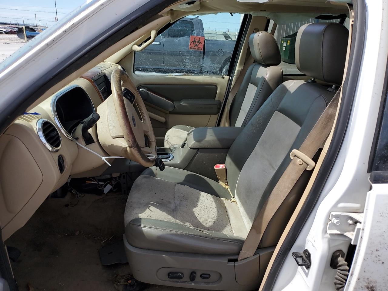 1FMEU64E36UB60700 2006 Ford Explorer Eddie Bauer