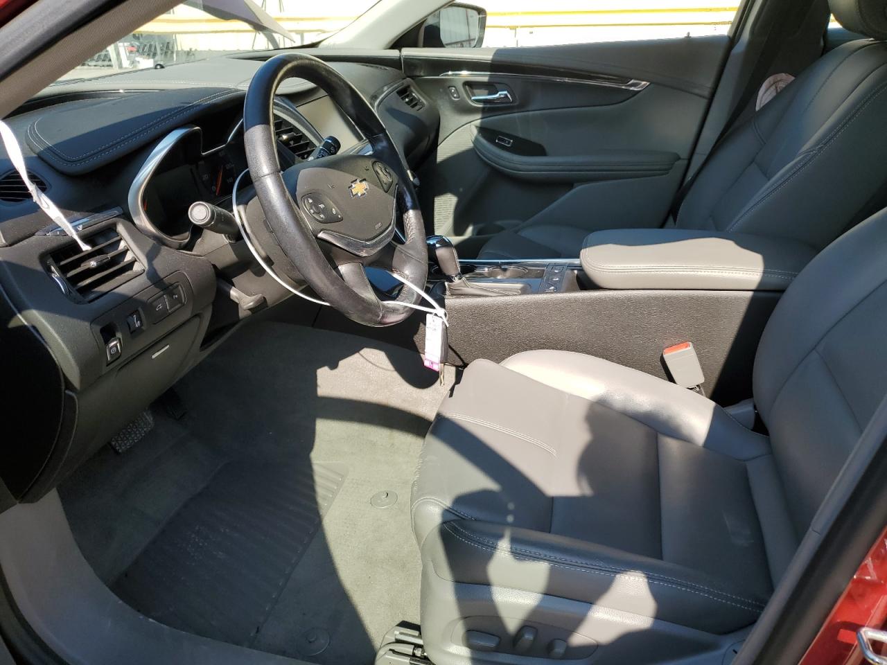 2G1105S37J9143665 2018 Chevrolet Impala Lt