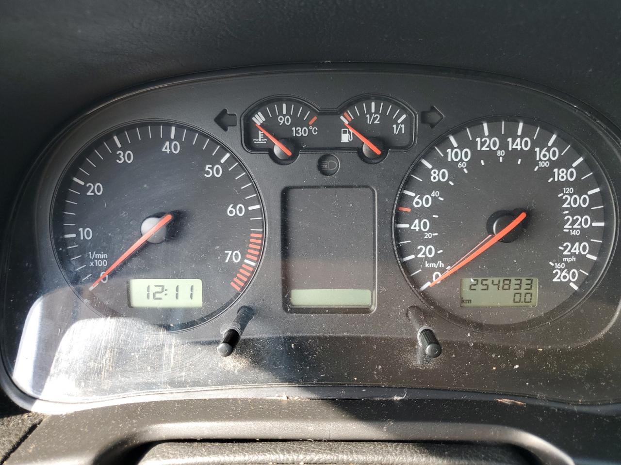 3VWSA29M2YM026712 2000 Volkswagen Jetta Gls