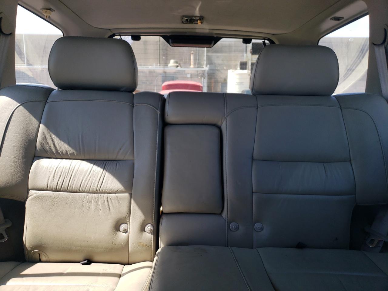 JNRAR05Y3WW038434 1998 Infiniti Qx4