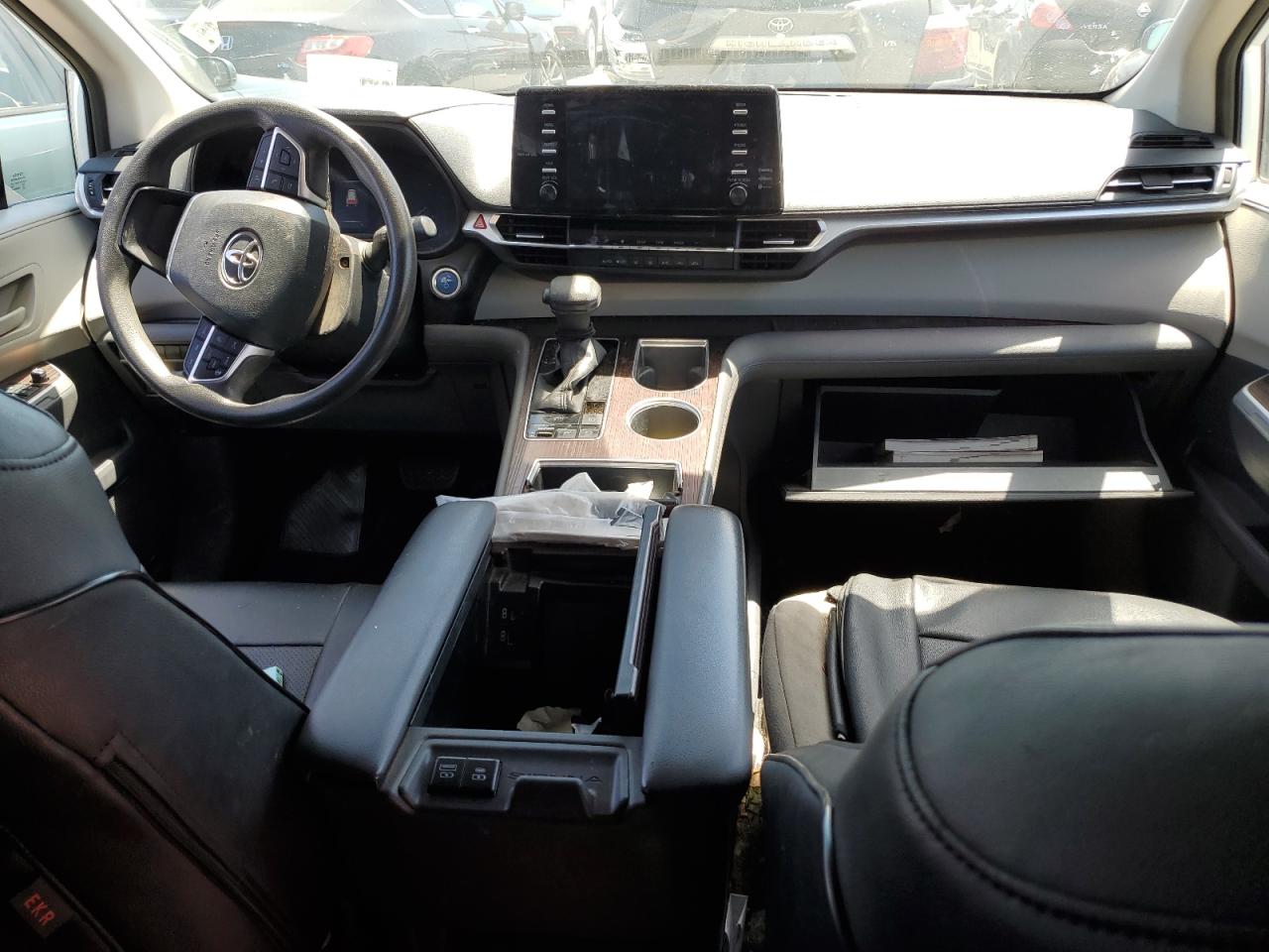 5TDKRKEC4MS016413 2021 Toyota Sienna Le