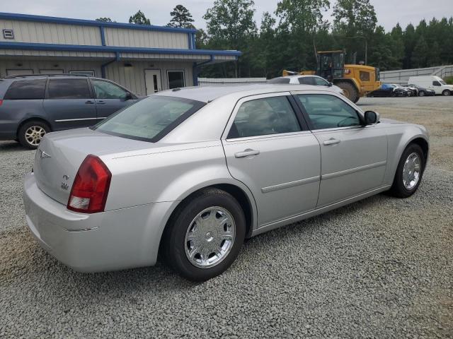 2006 Chrysler 300 - Image 3