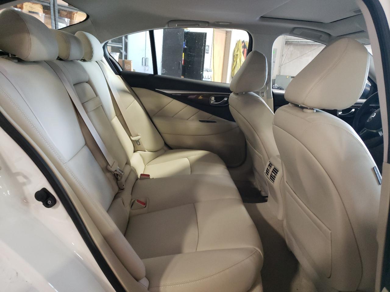 JN1EV7AR8KM553989 2019 Infiniti Q50 Luxe