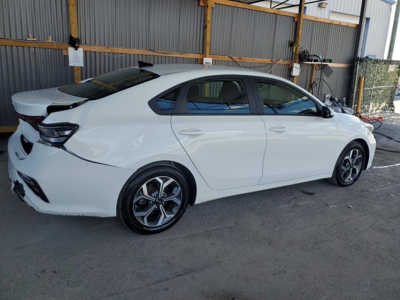 3KPF24AD3LE210374 2020 Kia Forte Fe