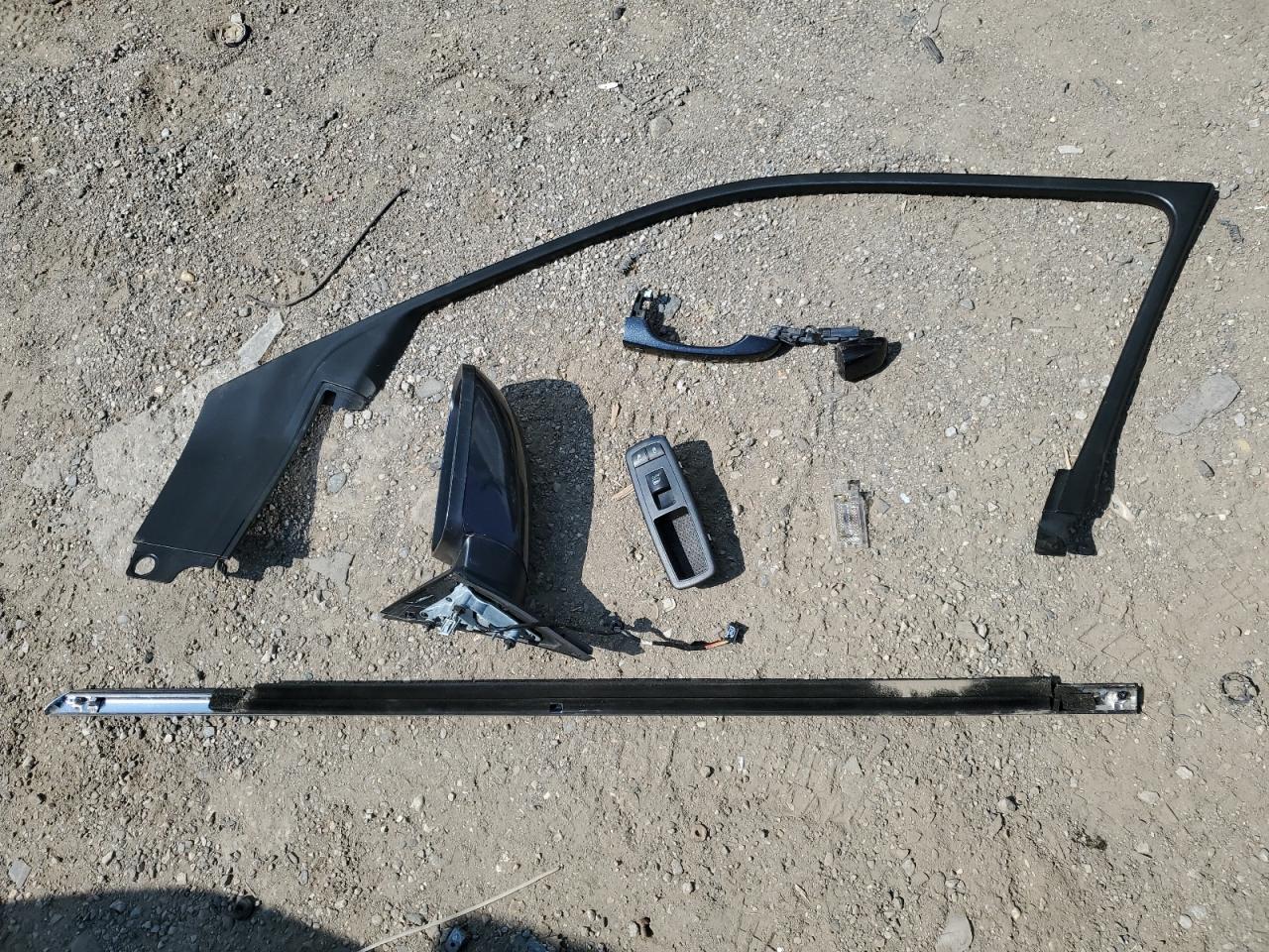 2C3CCARGXGH270065 2016 Chrysler 300 Limited