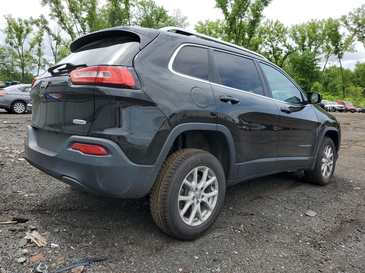 1C4PJMLB5JD516607 2018 Jeep Cherokee Latitude Plus