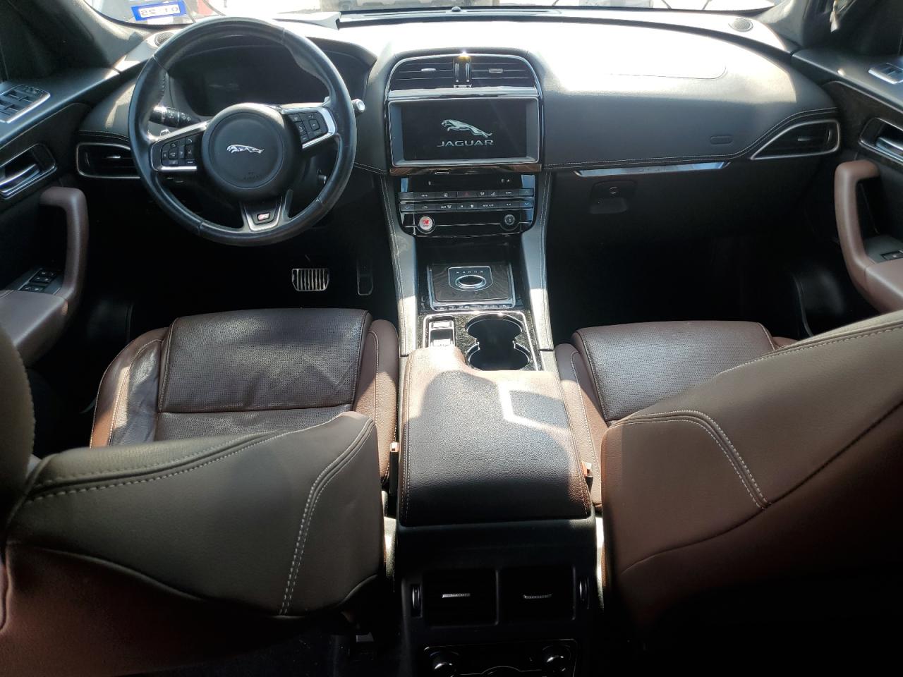 SADCM2BV5HA496333 2017 Jaguar F-Pace S