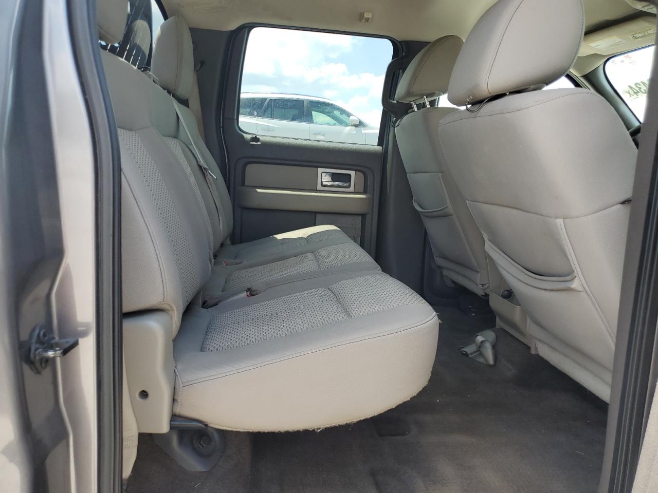 1FTFW1EV2AKC53863 2010 Ford F150 Supercrew