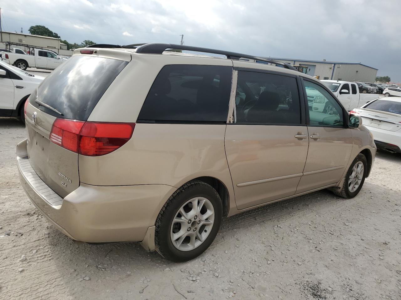 5TDZA22C34S096233 2004 Toyota Sienna Xle