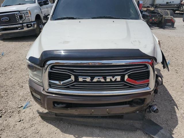 2018 RAM 3500 - Image 11