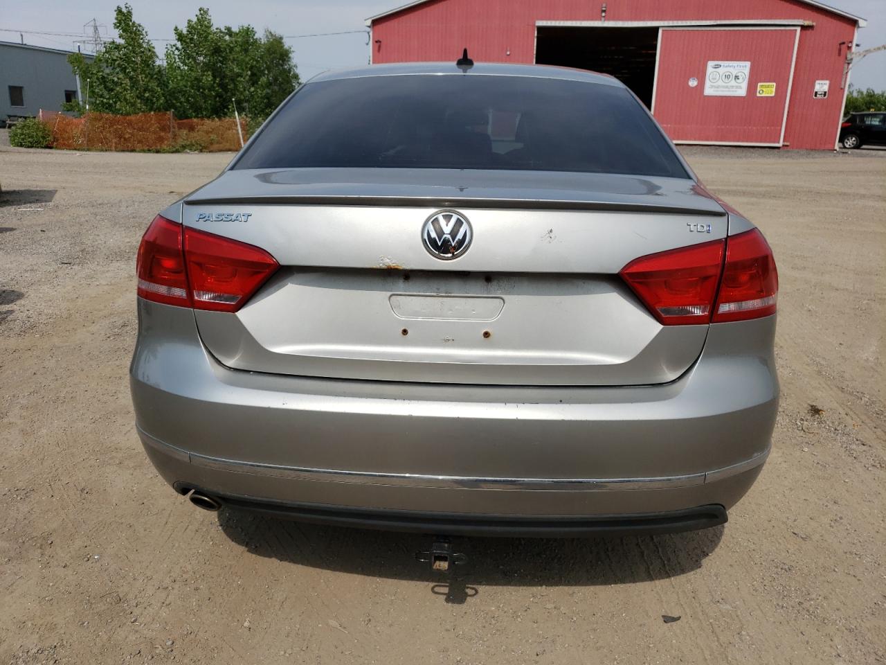 1VWCN7A34DC072627 2013 Volkswagen Passat Sel
