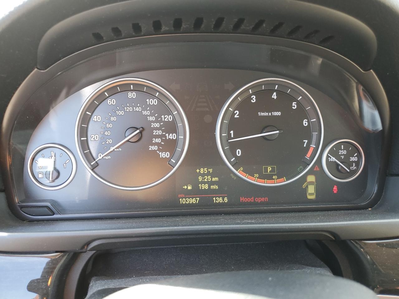 WBAFU9C52BC278391 2011 BMW 550 Xi