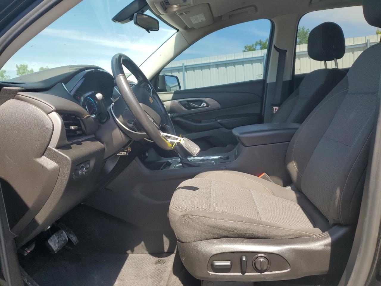 1GNERGKW3JJ283938 2018 Chevrolet Traverse Lt