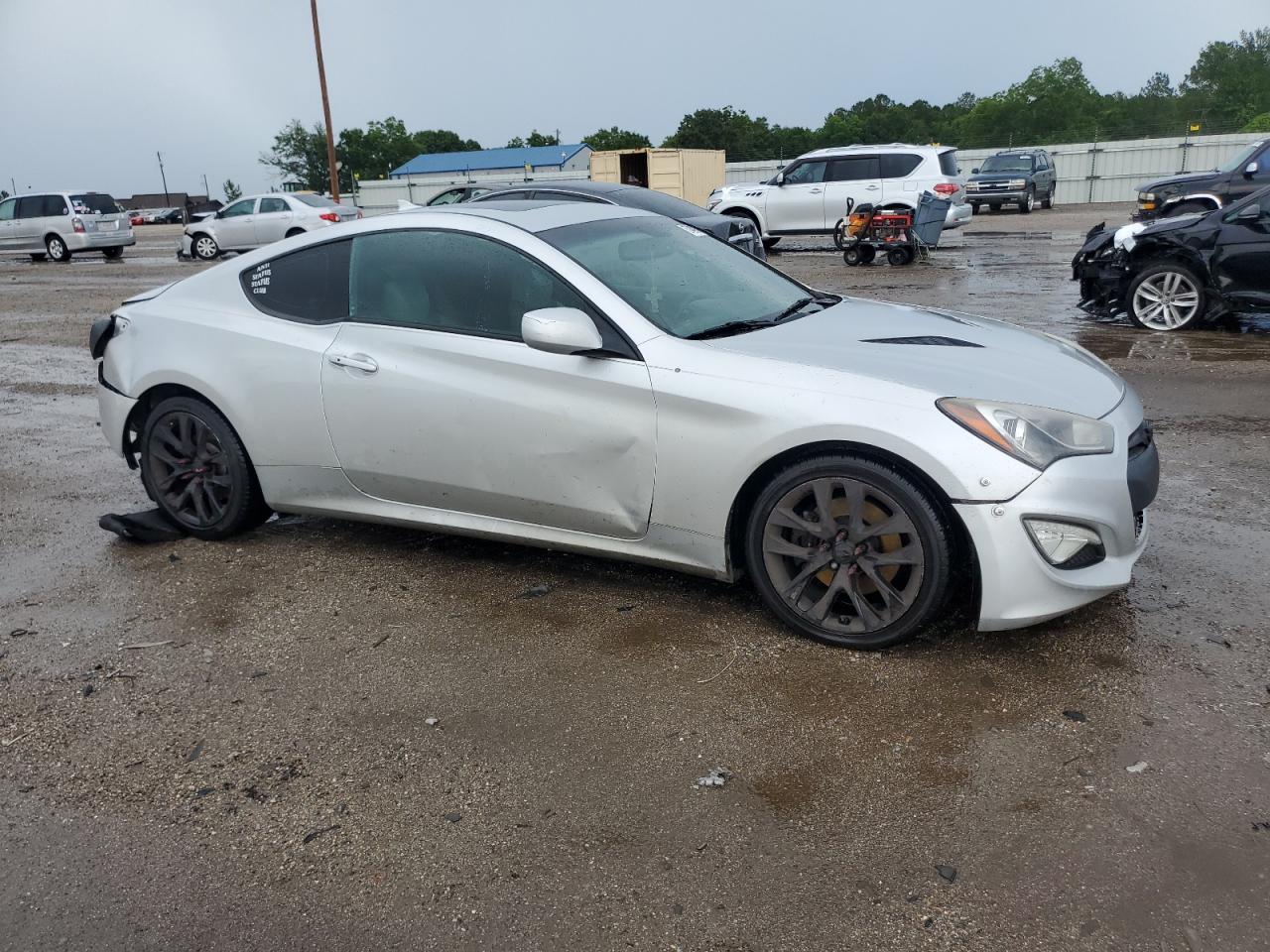 2014 Hyundai Genesis Coupe 2.0T vin: KMHHT6KD9EU120453