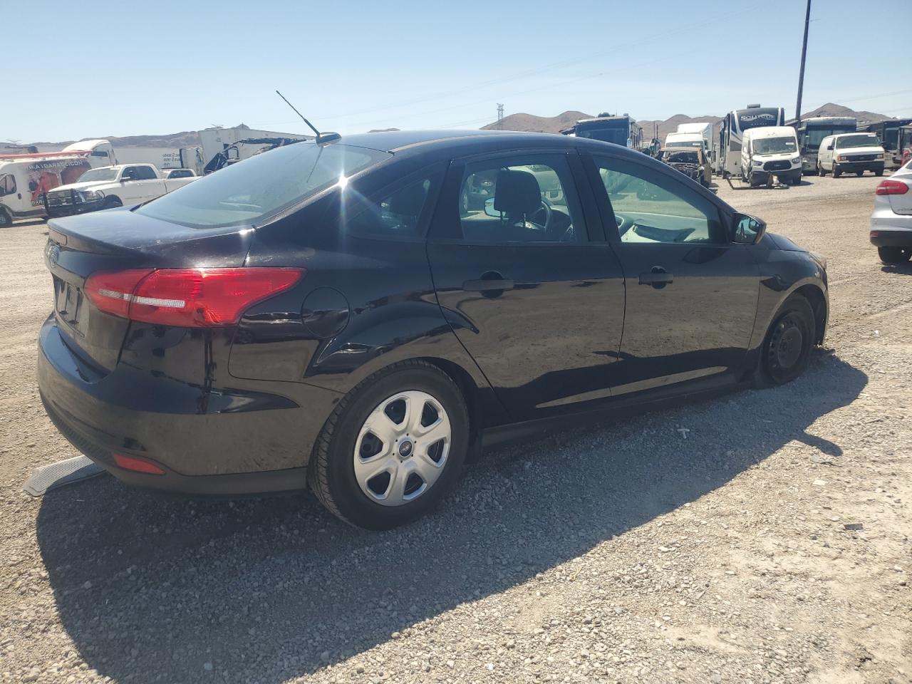 1FADP3E25HL211266 2017 Ford Focus S