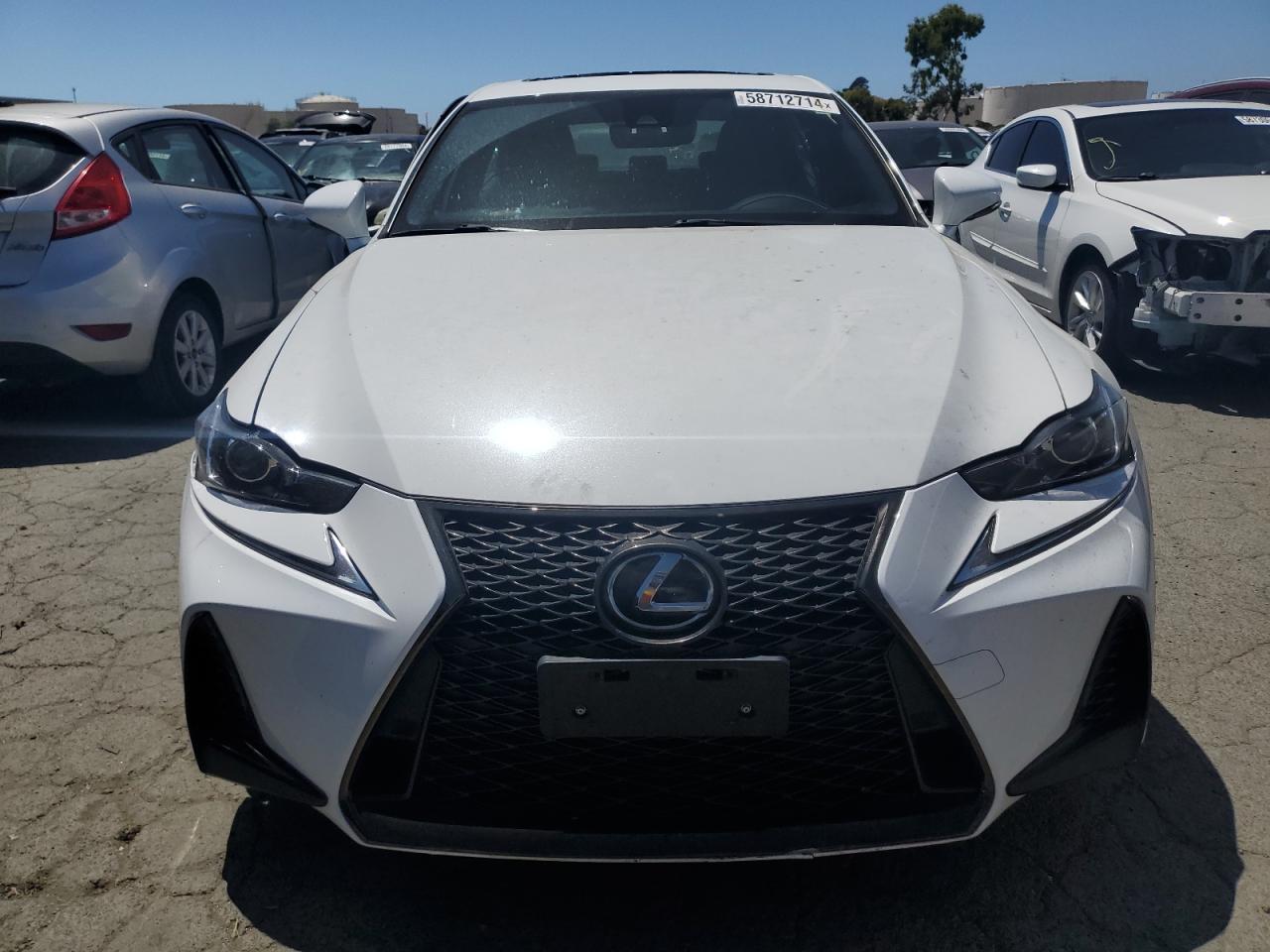 JTHBA1D25K5092136 2019 Lexus Is 300