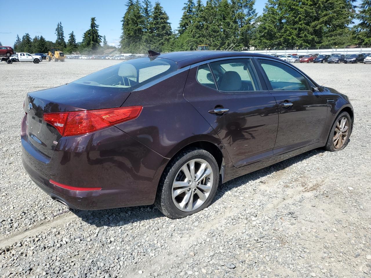 2013 Kia Optima Lx vin: 5XXGM4A74DG205377