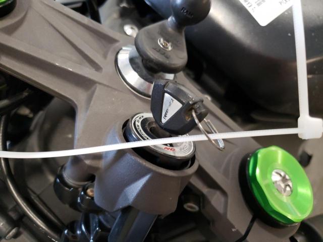 2015 KAWASAKI ZX636 E - JKBZXJE19FA015650