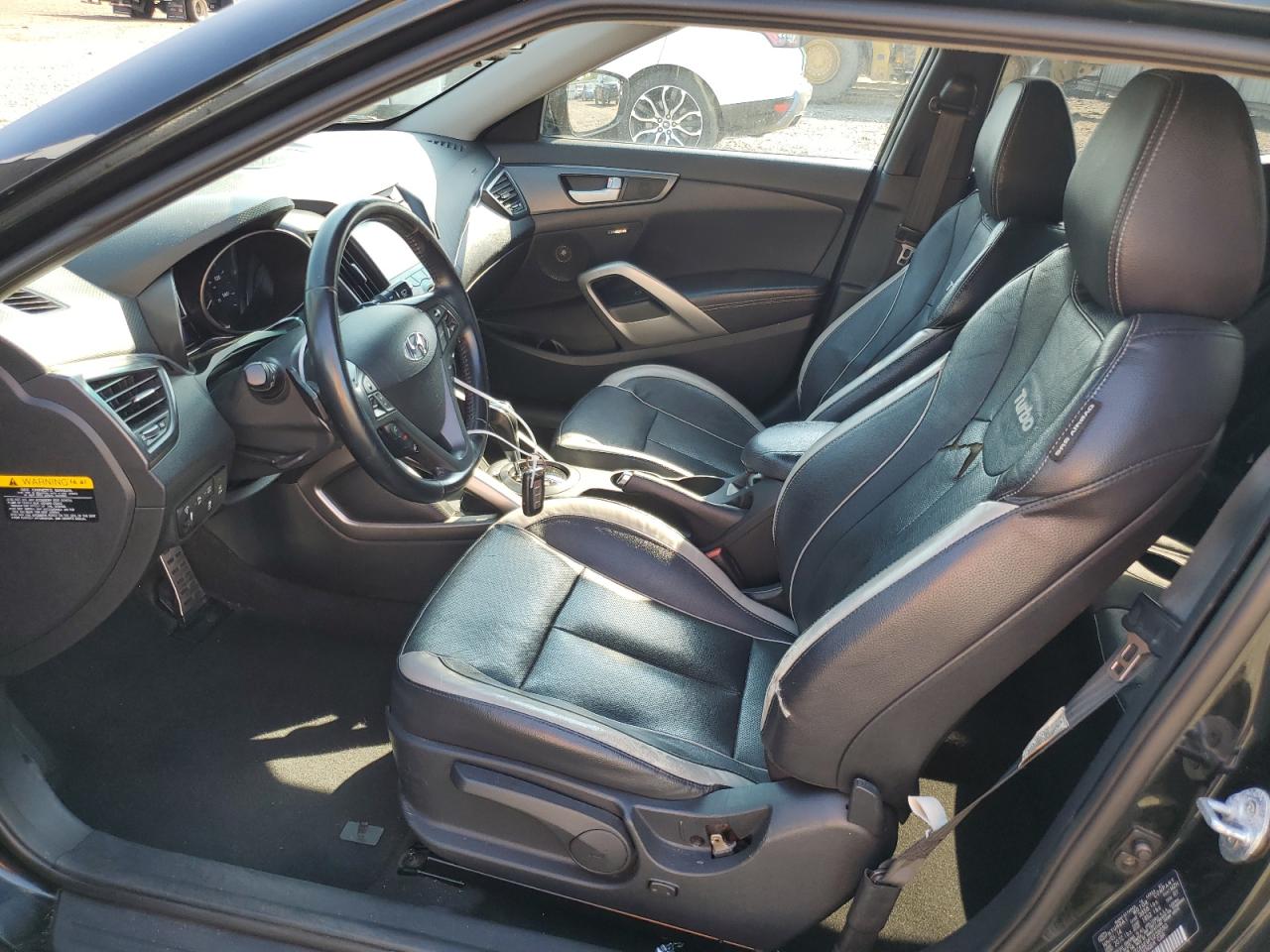 KMHTC6AE9FU238590 2015 Hyundai Veloster Turbo