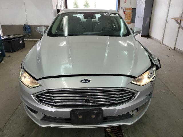 VIN 3FA6P0HDXJR227717 2018 Ford Fusion, SE no.5