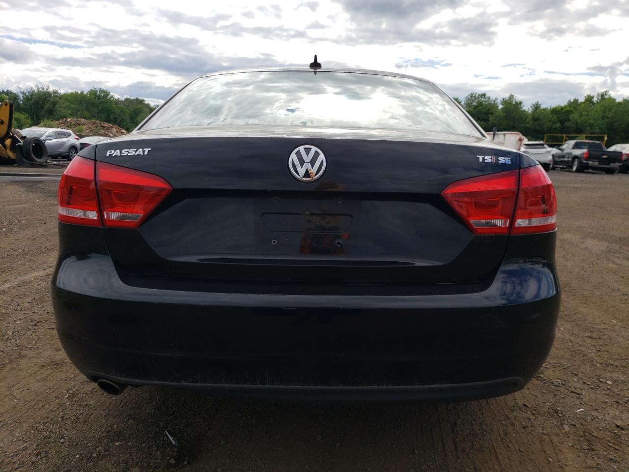 1VWBT7A34EC047214 2014 Volkswagen Passat Se