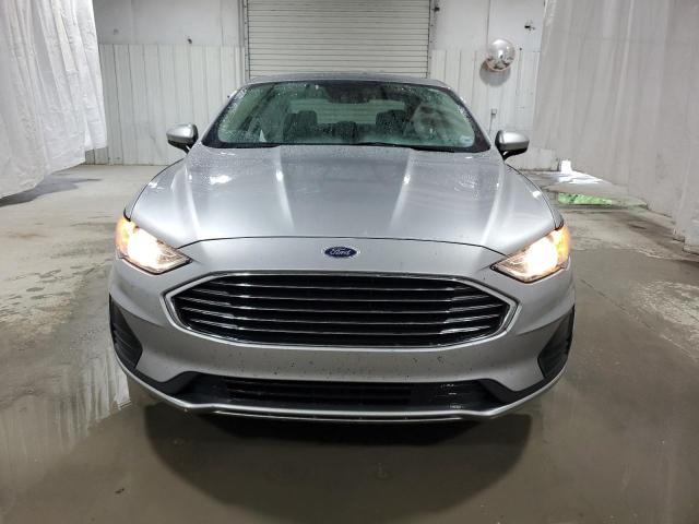 3FA6P0HD5LR156378 Ford Fusion SE 5