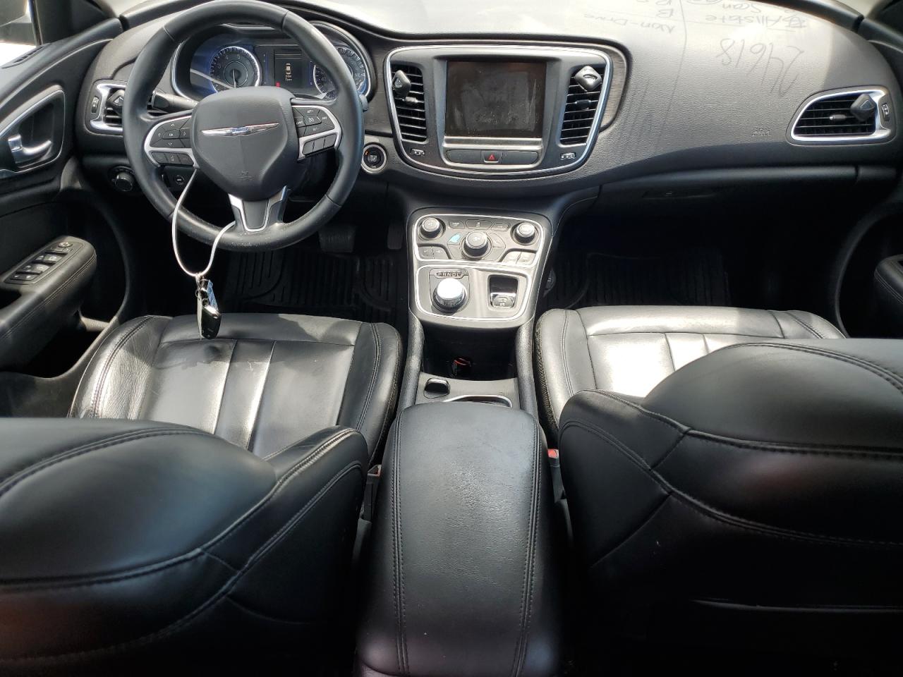 1C3CCCAB7HN511553 2017 Chrysler 200 Limited