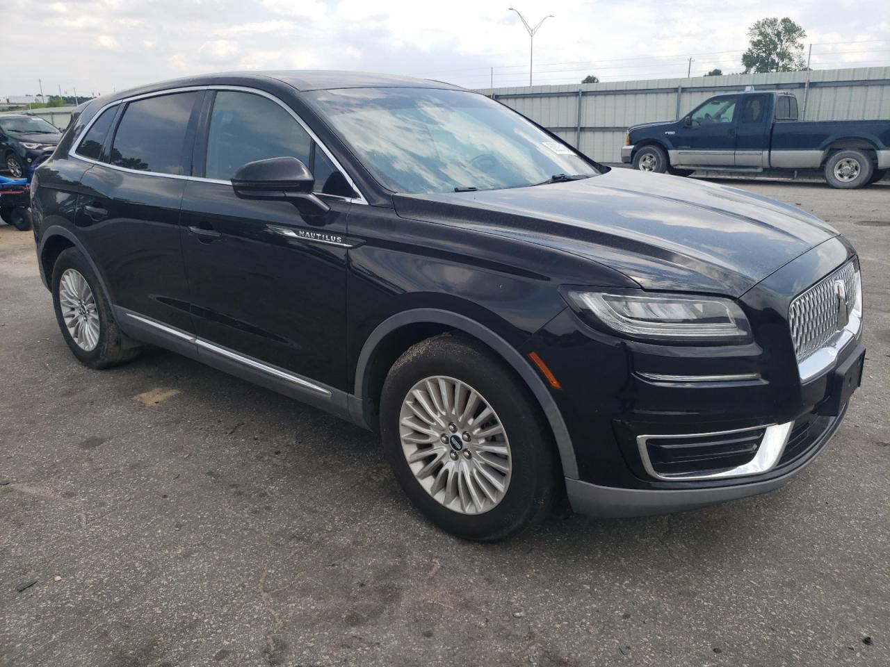 2019 Lincoln Nautilus vin: 2LMPJ6J98KBL35276