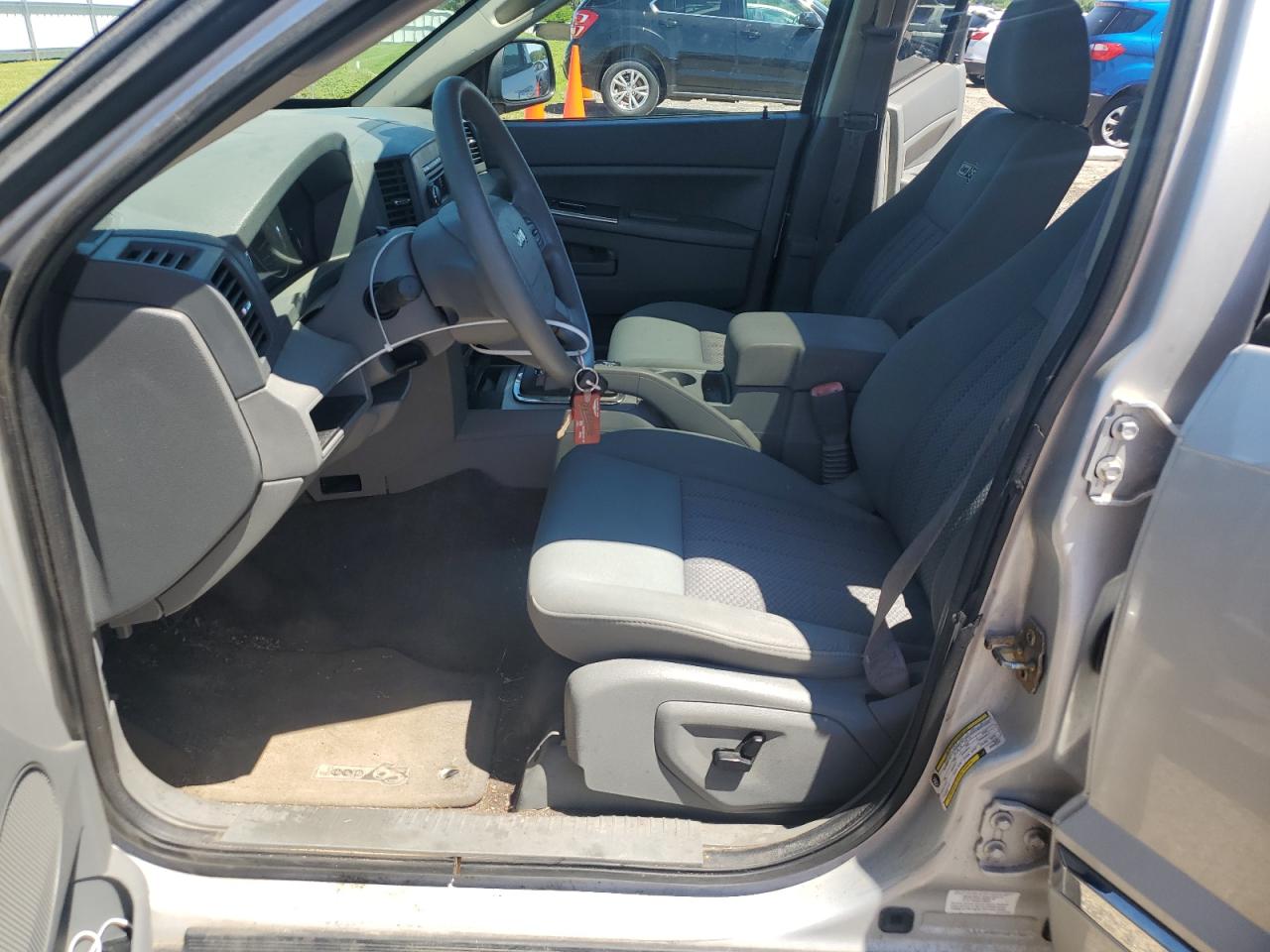 1J4HR48N26C345287 2006 Jeep Grand Cherokee Laredo