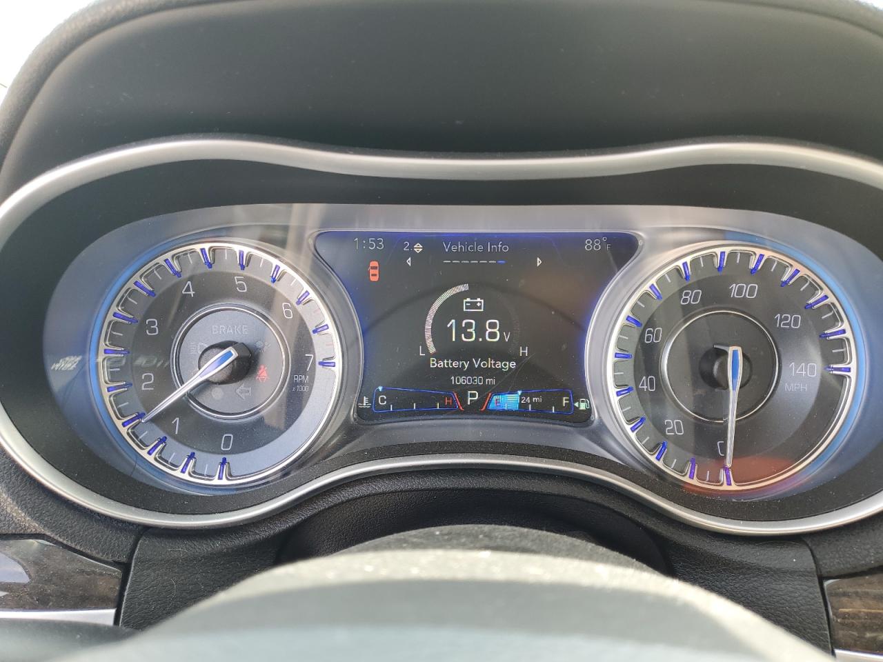 2C3CCAEG0JH123038 2018 Chrysler 300 Limited