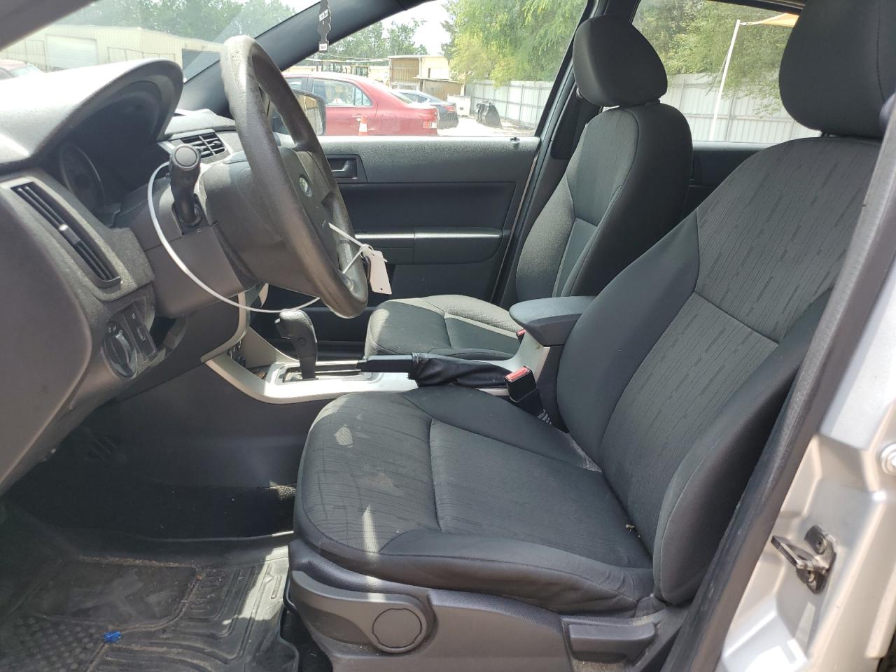 1FAHP3FN7AW238791 2010 Ford Focus Se