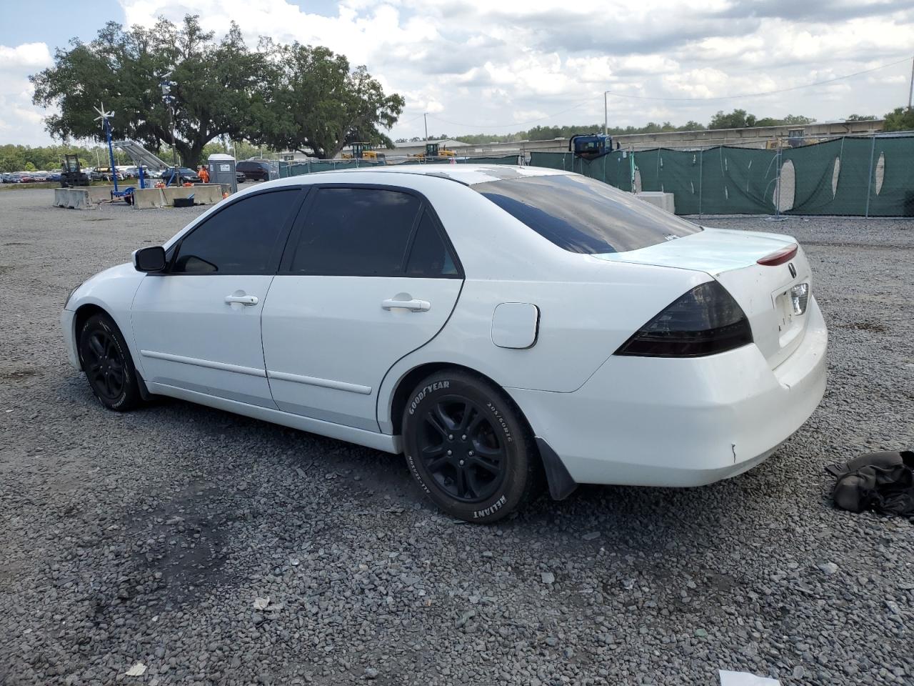 1HGCM56396A109724 2006 Honda Accord Se