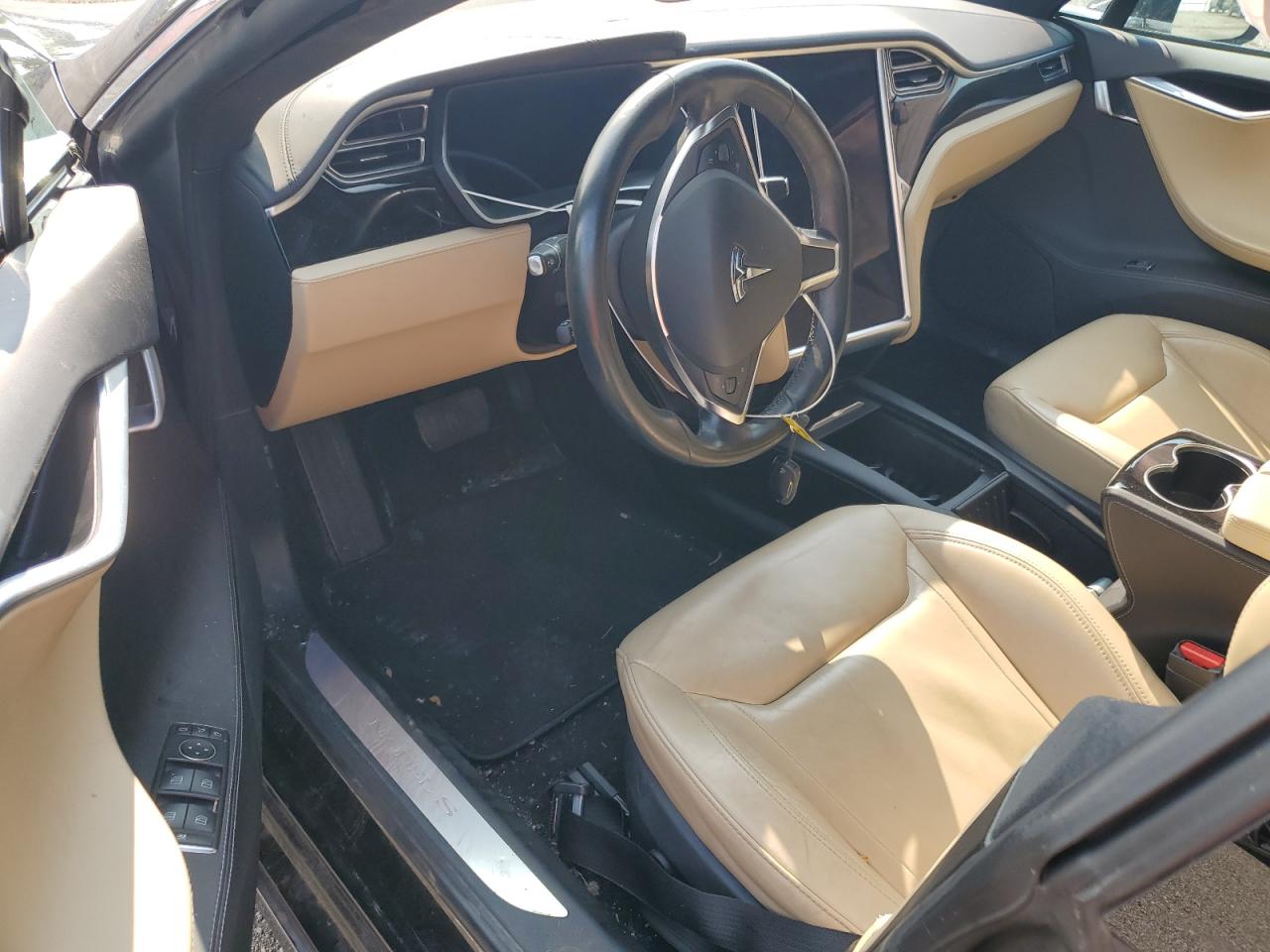 5YJSA1E25GF149361 2016 Tesla Model S