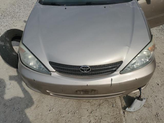 2004 Toyota Camry Le VIN: 4T1BF30K54U577076 Lot: 56636174