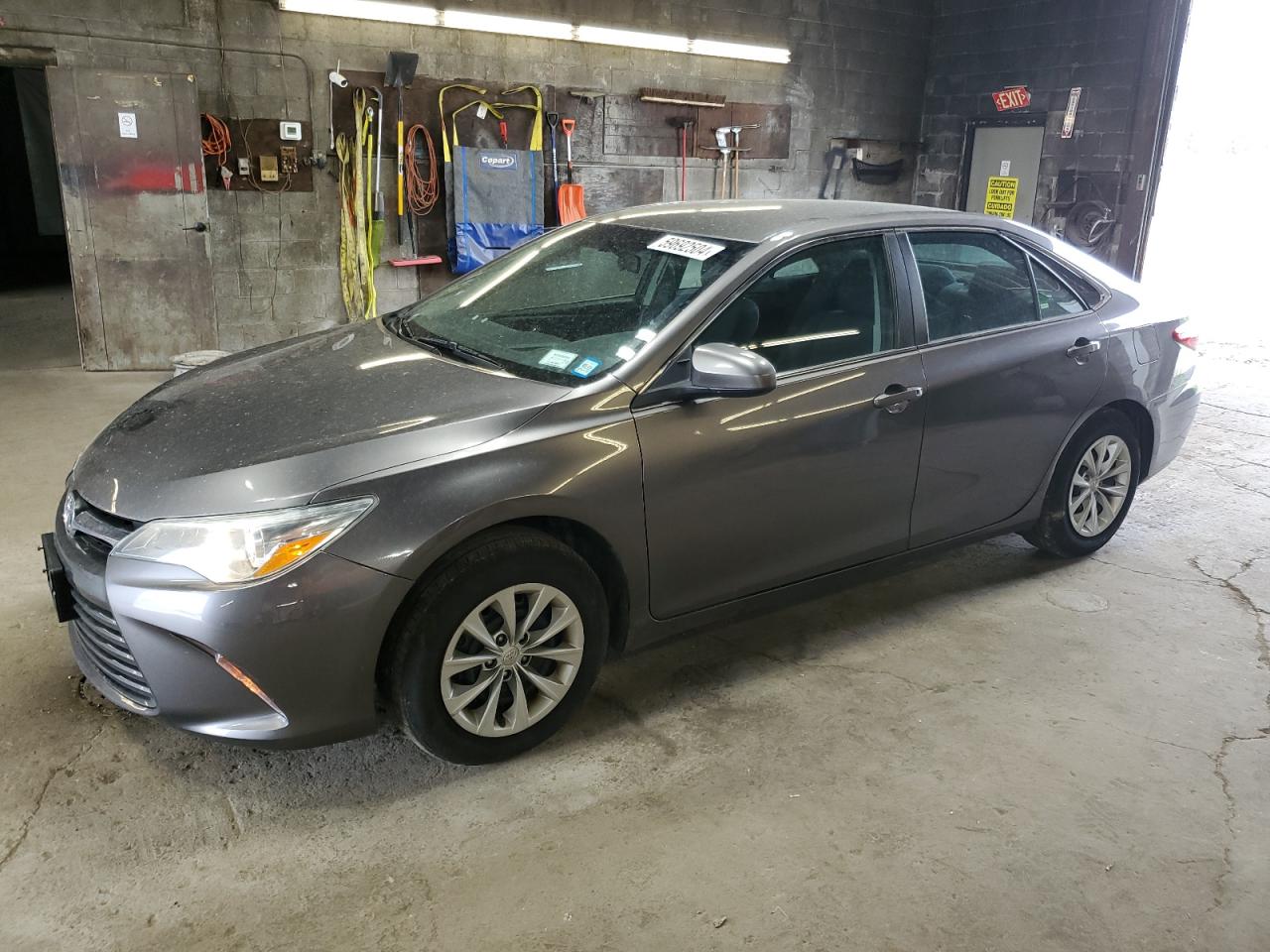 4T4BF1FK2GR549385 2016 Toyota Camry Le