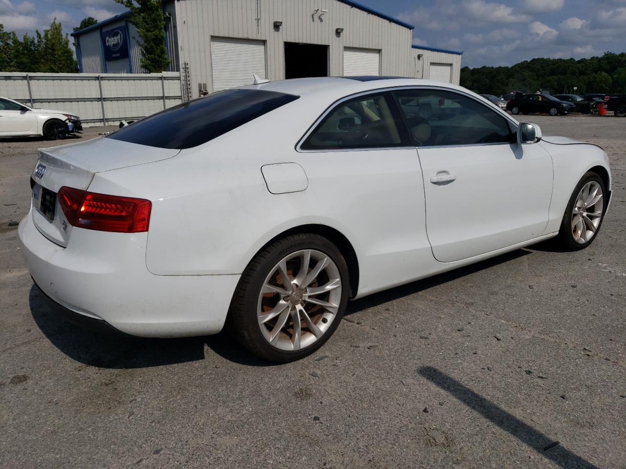 WAUCFAFR9EA002108 2014 Audi A5 Premium