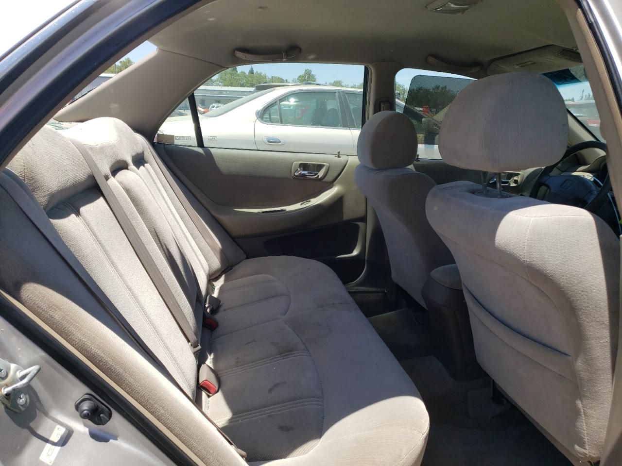 1HGCG6659XA144361 1999 Honda Accord Lx