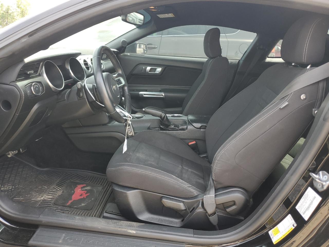 1FA6P8TH0J5146074 2018 Ford Mustang