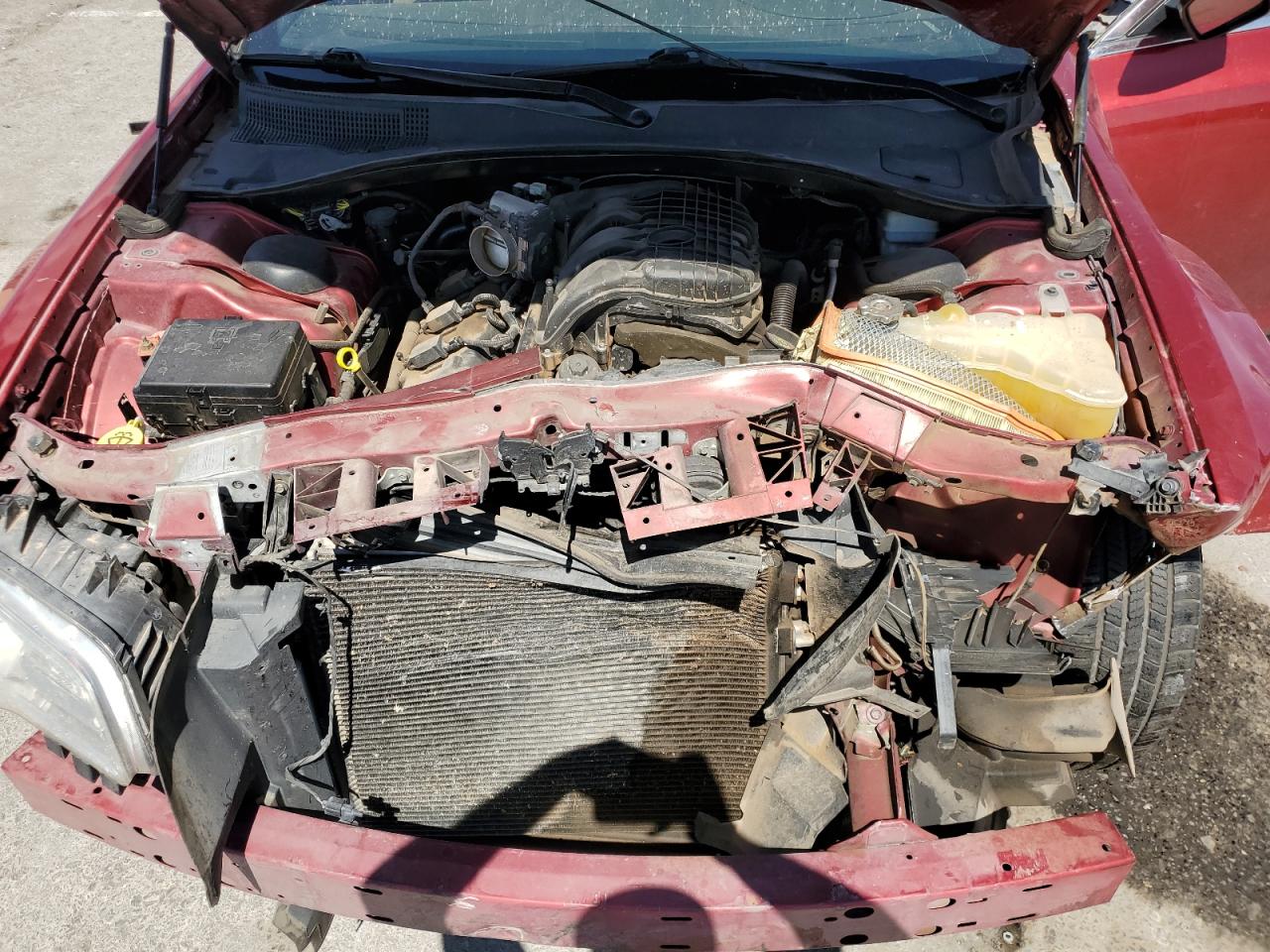 2C3CA4CG3BH573004 2011 Chrysler 300