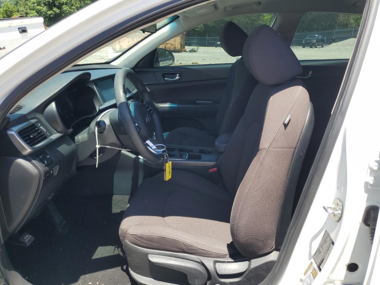 5XXGT4L32KG332607 2019 Kia Optima Lx