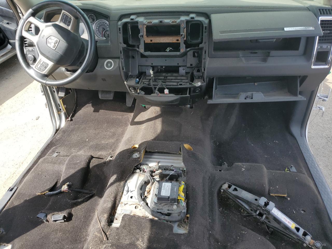 1C6RR7NT8HS780796 2017 Ram 1500 Laramie