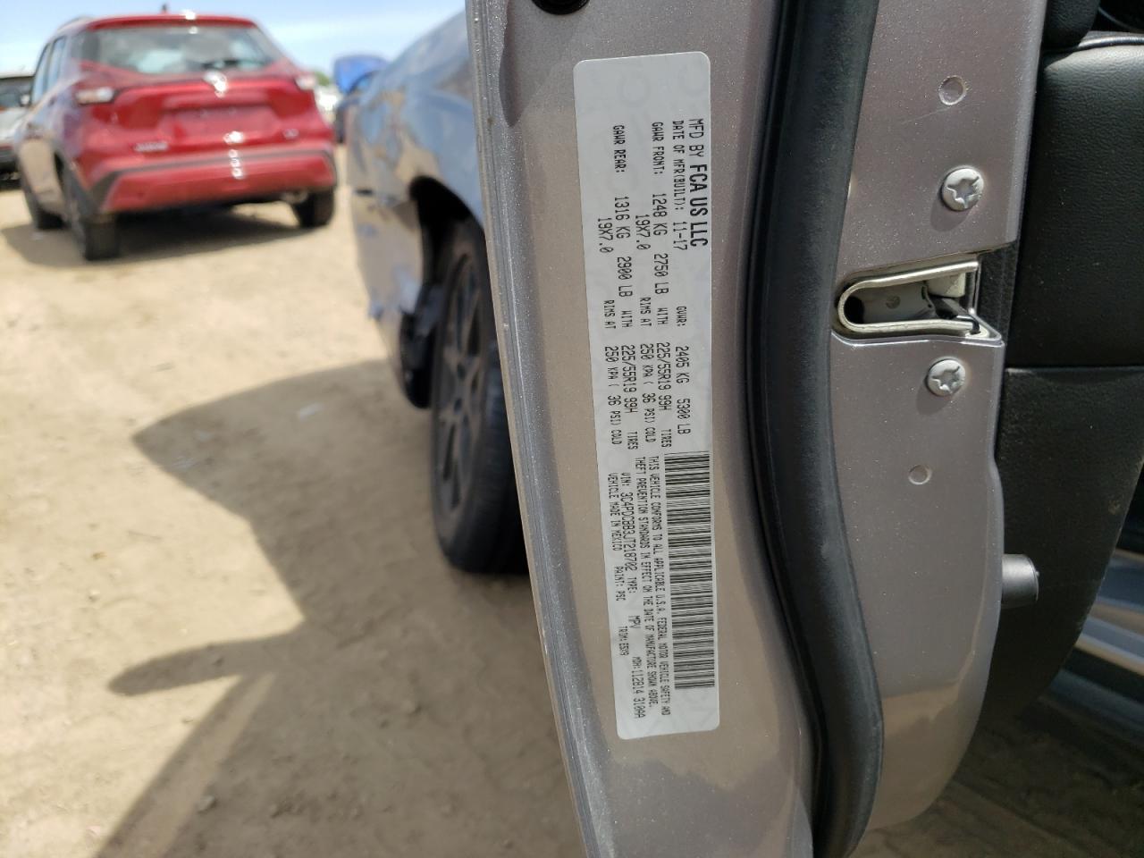 3C4PDCBB3JT218702 2018 Dodge Journey Sxt