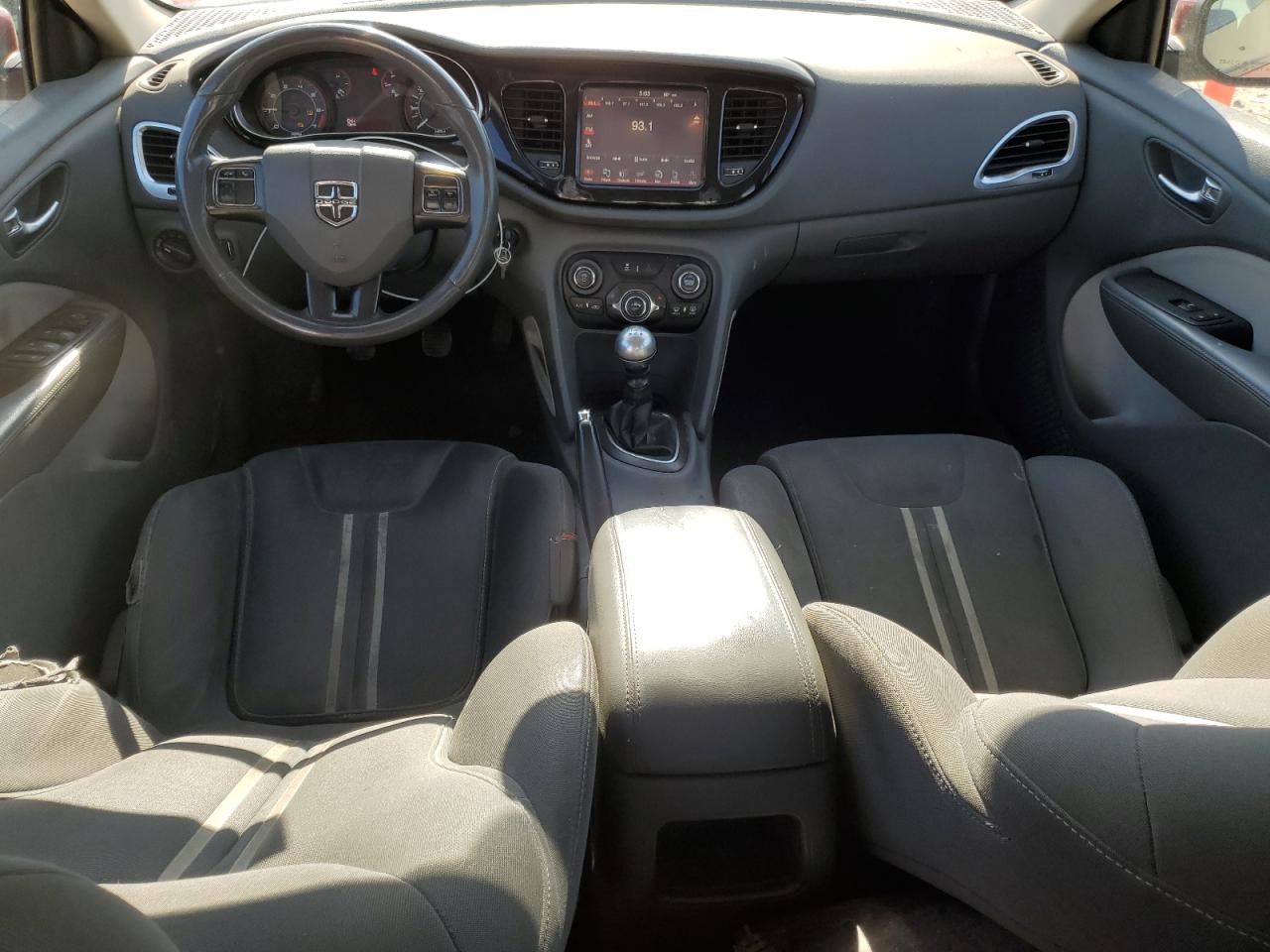 1C3CDFBH2DD641483 2013 Dodge Dart Sxt