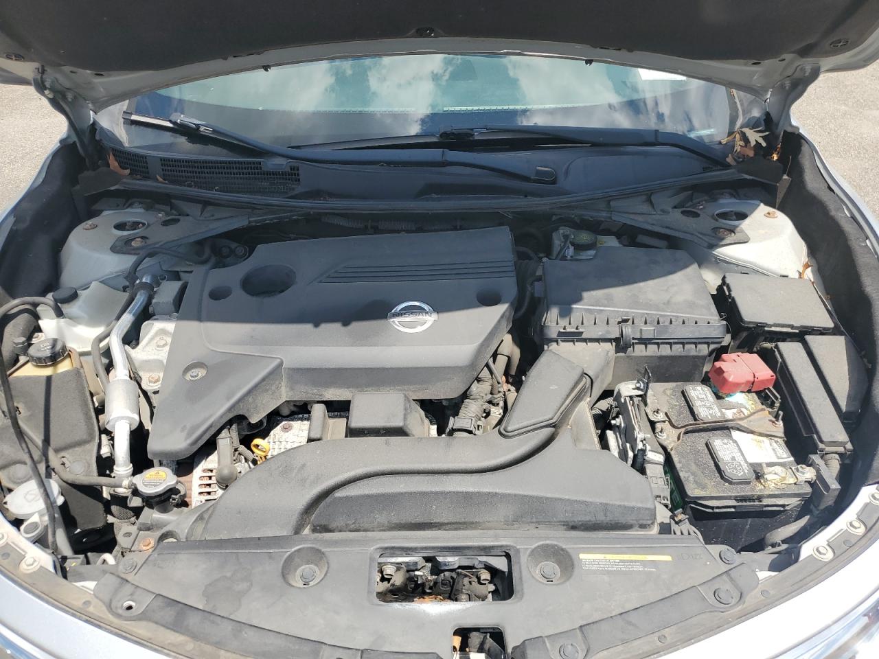 2014 Nissan Altima 2.5 vin: 1N4AL3AP5EC325389