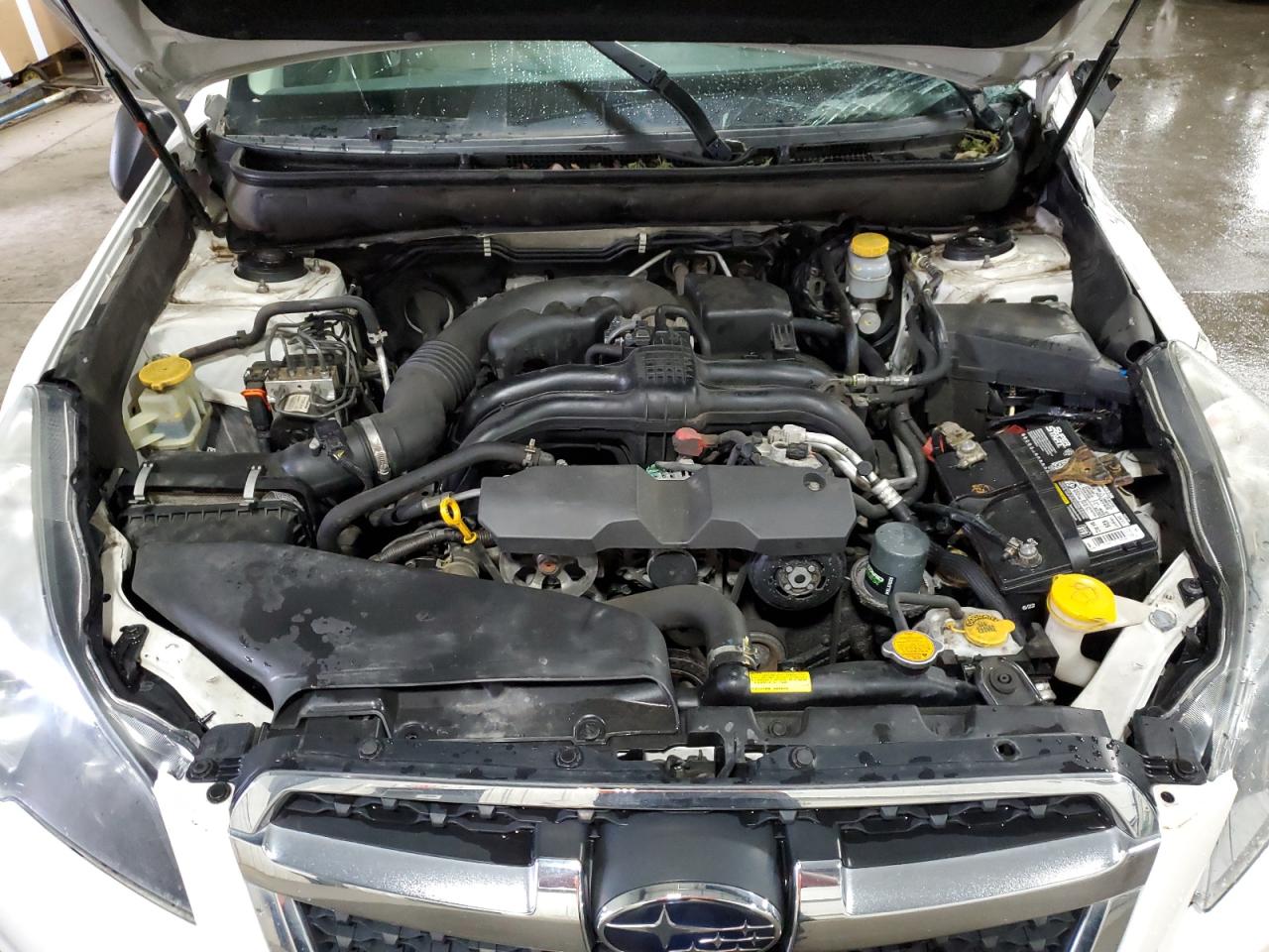 4S3BMBA69E3003786 2014 Subaru Legacy 2.5I