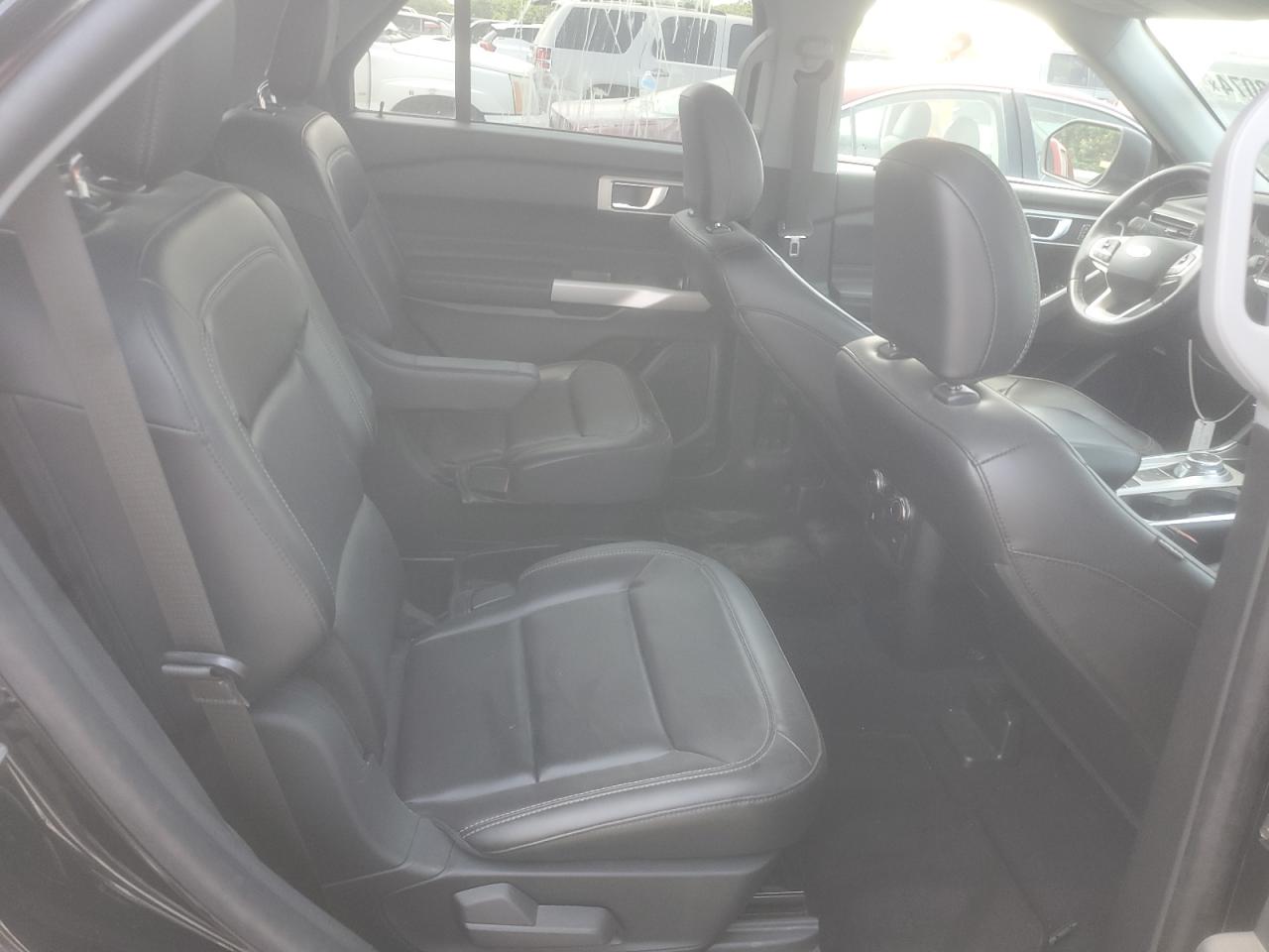 1FMSK7DH9MGB76453 2021 Ford Explorer Xlt